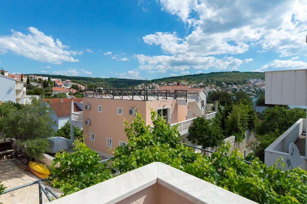 Apartmani Prkacin Trogir Luaran gambar