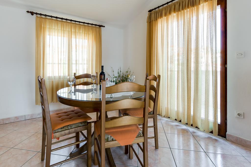 Apartmani Prkacin Trogir Luaran gambar