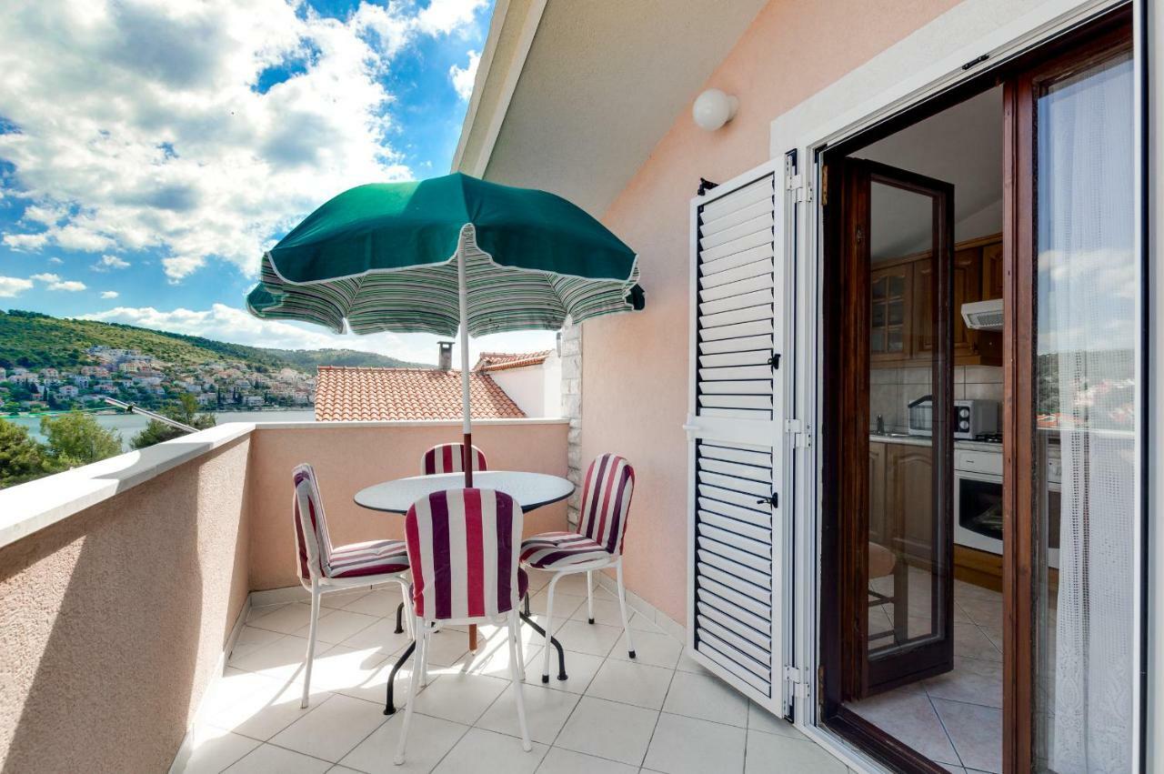Apartmani Prkacin Trogir Luaran gambar